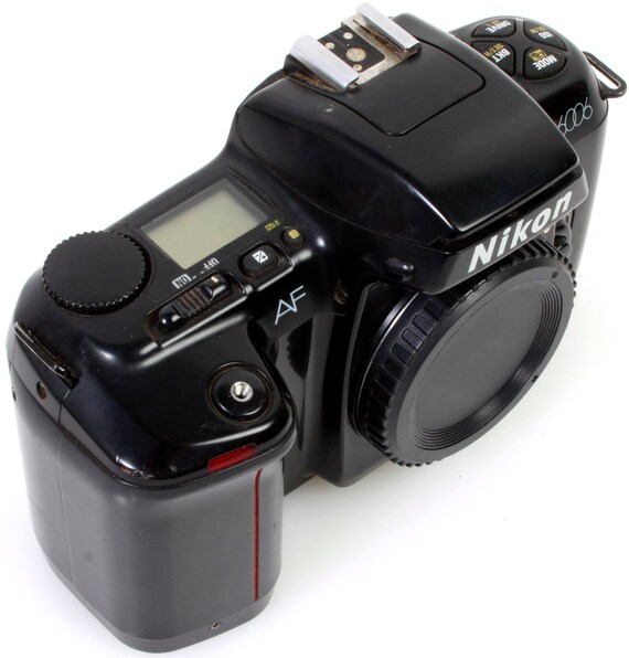 デジタルカメラ2点セット Nikon N6006 AF 35 mm カメラ本体（ボディキャップ付き） - Etsy