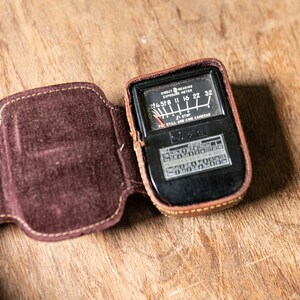 Vintage Weston Direct Reading Exposure Meter in Case for Prop or Display