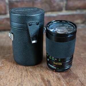 Soligor MC Close Focus 35-140mm f3.8-5.3 FD Mount Zoom Lens w/ Case