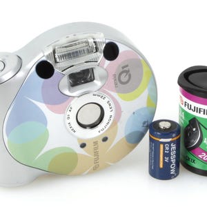 富士フイルム Nexia Q1 カメラ（フィルム付き） - Etsy 日本