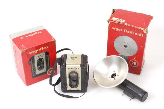 アールデコ調 TLR I.O.B. フラッシュディスプレイ付き ヴィンテージ