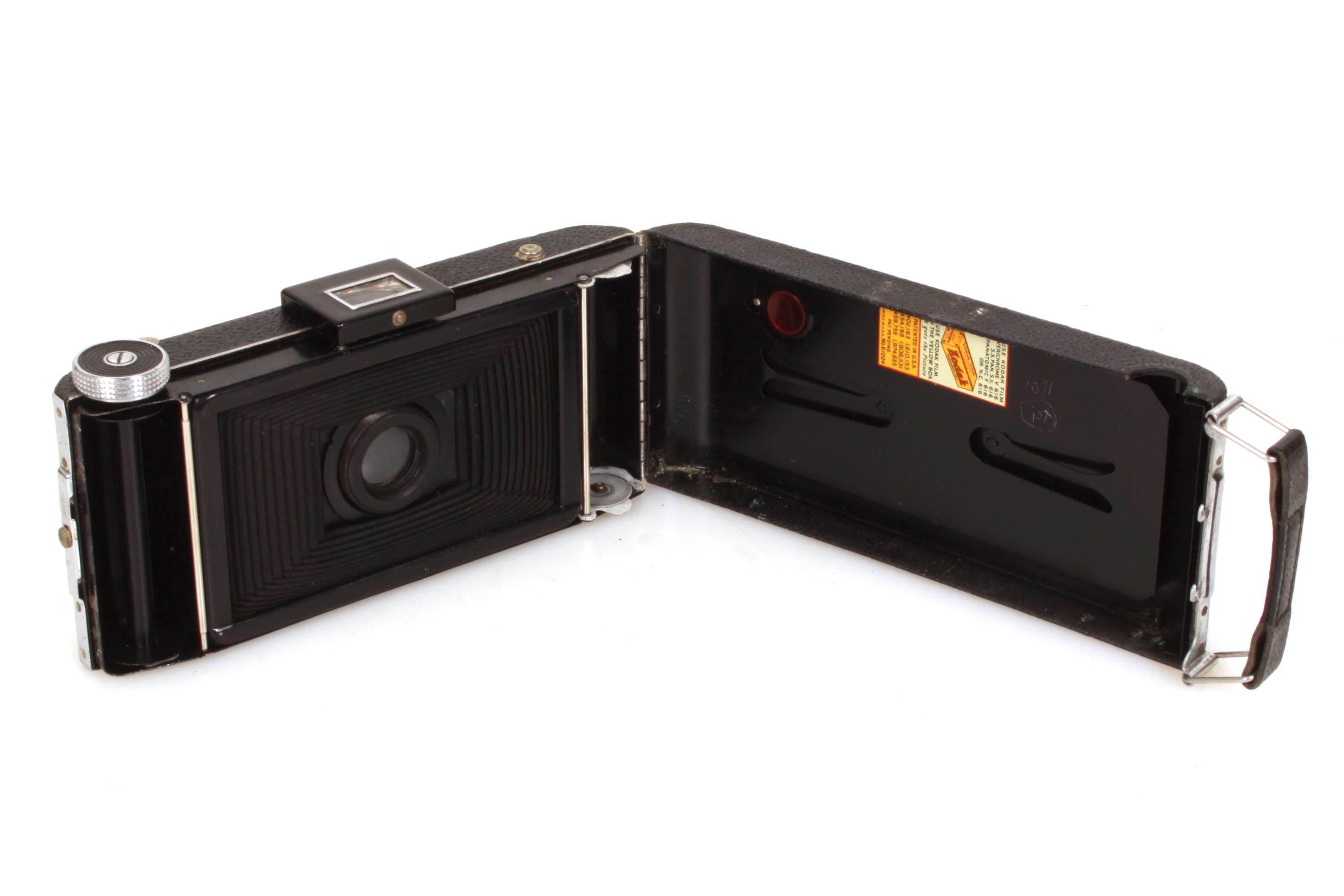 コダック シニア シックス 16 アールデコ 折りたたみカメラ - 小道具