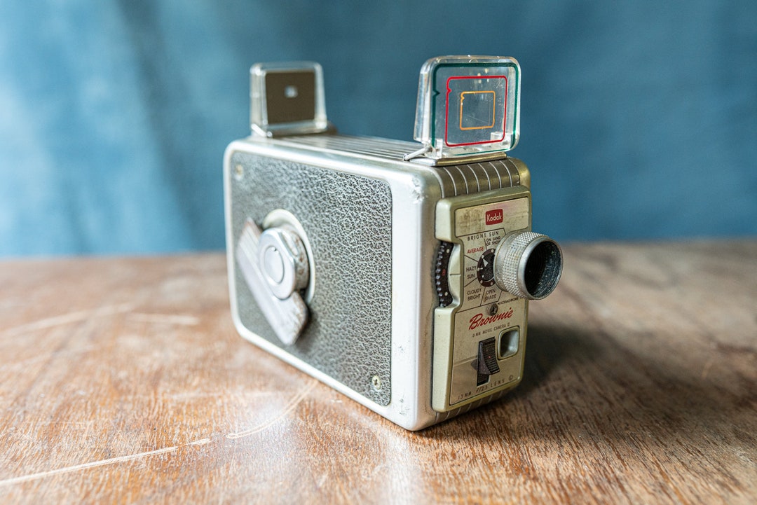 Vintage Kodak Brownie 8mm Movie Camera II - Stuck Closed - Etsy
