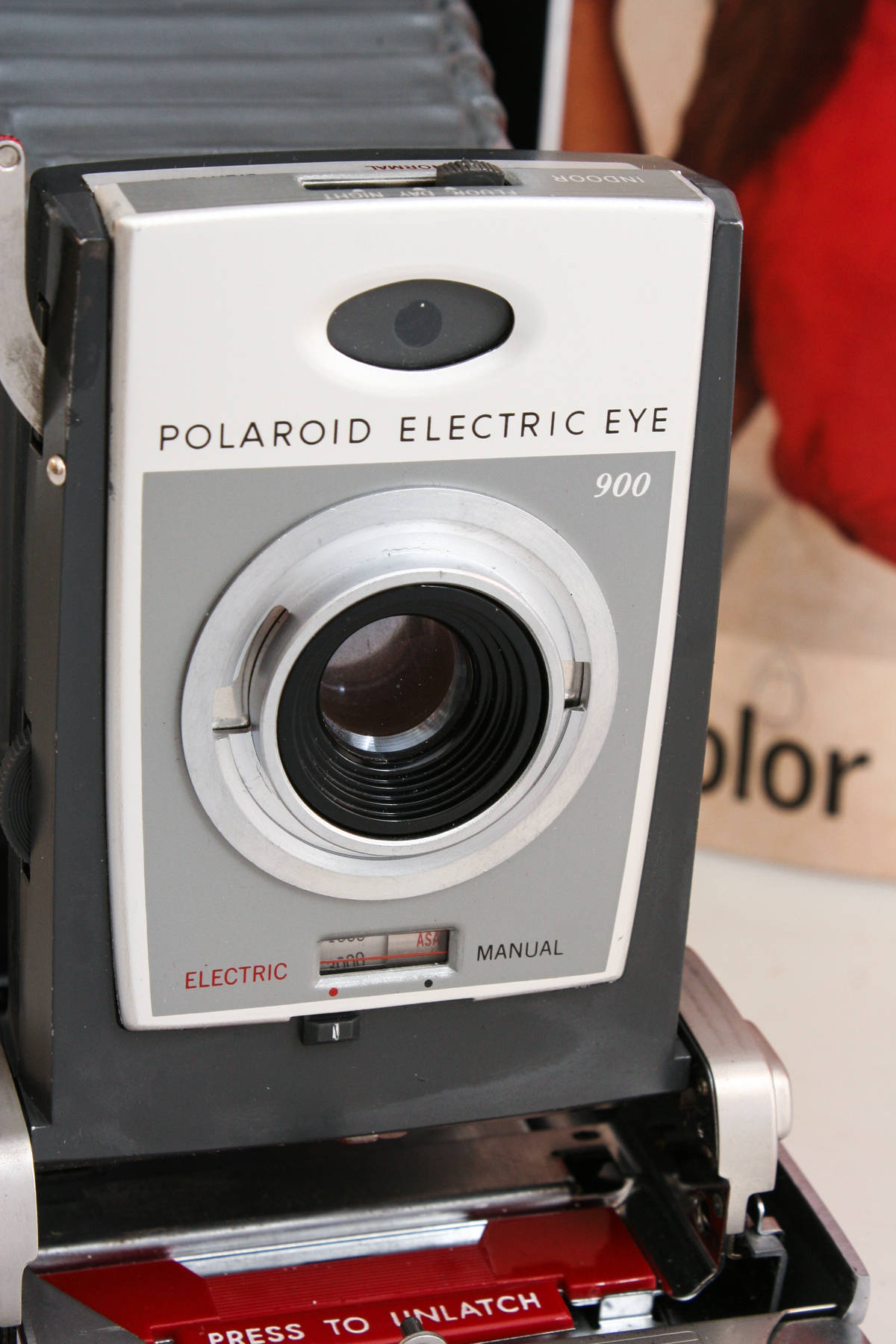 Vintage Polaroid Electric Eye Land Camera, Model 900, Original Box