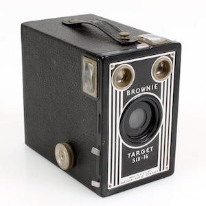 Kodak Brownie Target Six-16 Box Camera