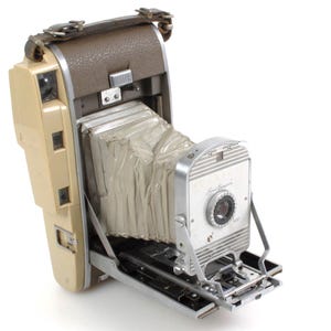 Polaroid 800 Land Camera