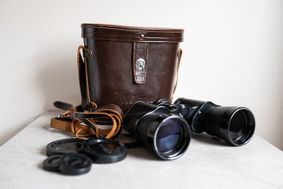 Nippon Kogaku Tokyo Nikon 7x50 7.3 Binoculars W/ Case and Nippon Kogaku Tokyo Nikon 7x50 7.3 Binoculars W/ Case and