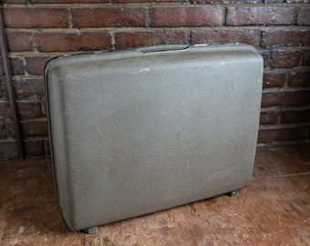 Vintage Retro Samsonite Silhouette Hard Sided Luggage Case