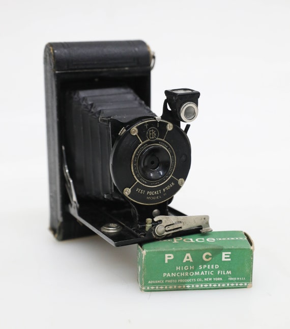 ビンテージKodak A120 B AVSCM-LOMTESA 二眼機能稼働 ビンテージKodak A120 B AVSCM-LOMTESA 二眼機能稼働 - メルカリ