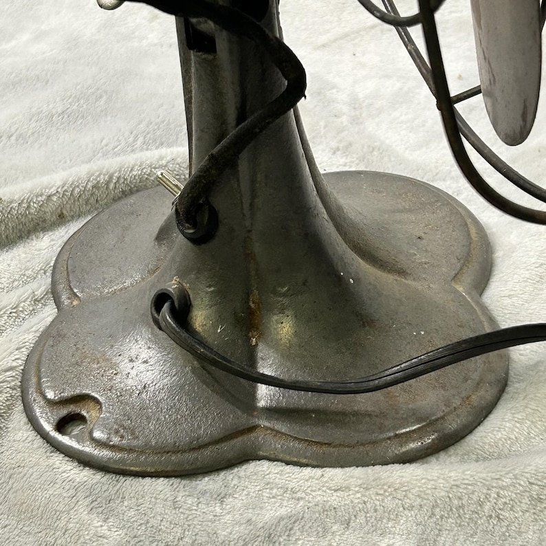 Antique Emerson Junior Desk Fan Runs Great Tilt Adjustment Issue image 7