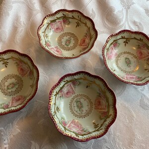 Vintage hand painted china bowl set