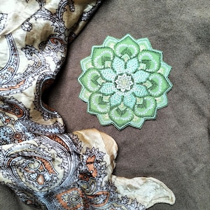 Green patch mandala, Geometric flower mandala, Mandala patch iron on jeans, Beauty patch art, Gift for nature lovers, Flower patch