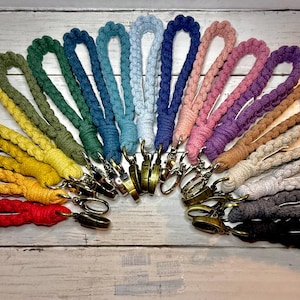 Macrame Wristlet / Macrame Keychain