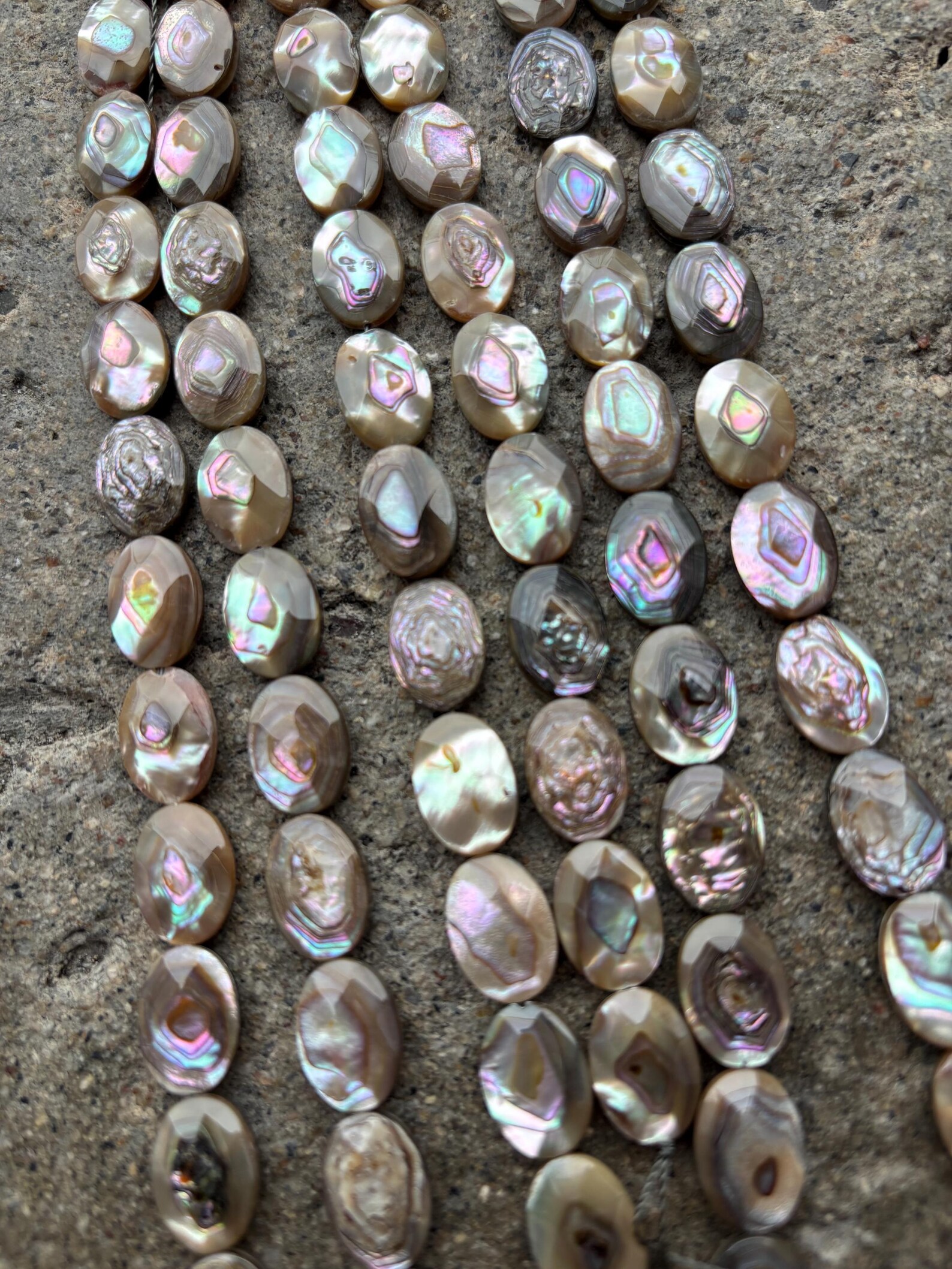 14mm X 10mm Faceted Abalone Shell Oval Bead - Etsy