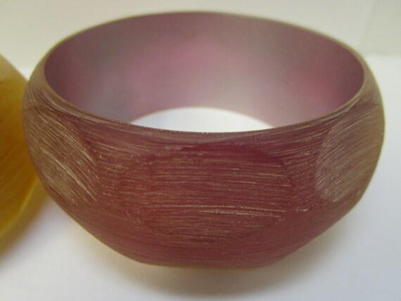 1970s Wide Brushed Thumbprint Plum And Butterscot… - image 6
