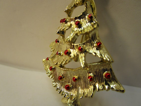 Vintage Gold Christmas Tree Brooch Designer Signe… - image 2