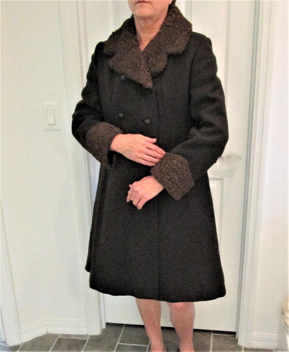Joan Roberts 1960s Exquisite Curly Lamb Fur Wool … - image 2