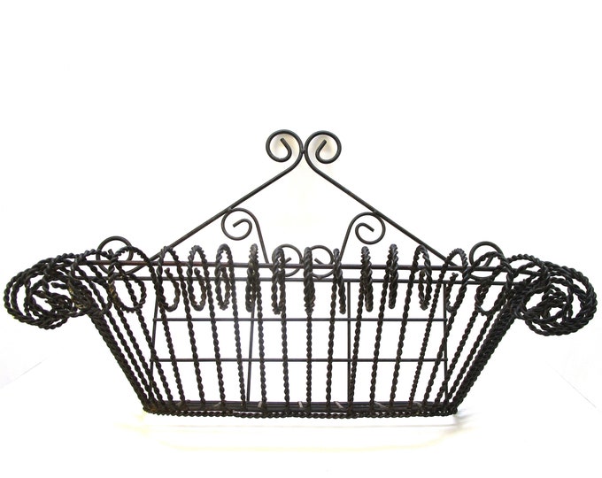 French Cottage Wrought Iron 25 Wall Basket Outdoor Patio Metal Flower Basket Container Sturdy