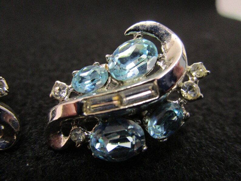 Vintage Crown Trifari Earrings Crown Trifari Pat Pend Rhinestone Earrings Trifari Aquamarine Earrings Silver Crown Trifari Pat Pend Earrings