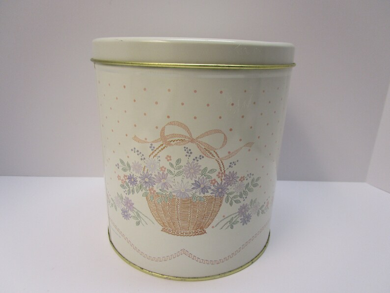 Vintage Hallmark Tin Canister Set 4 Nesting Tins Vintage Tin Storage Canister Tin Collectible Tin Vintage Hallmark Tin Set Cookie Tin