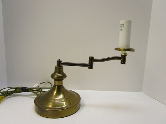 adjustable arm lamp
