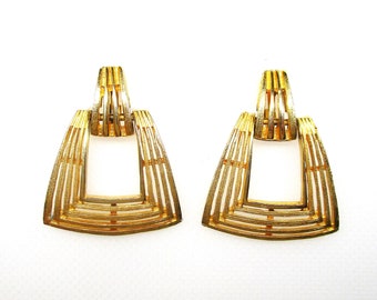 1980s Large Trapezoid Fold Over Hinged Earrings Modernist Designer Chic Gold Clad Textured Geometric Earrings Bold Gold Door Knocker Earring