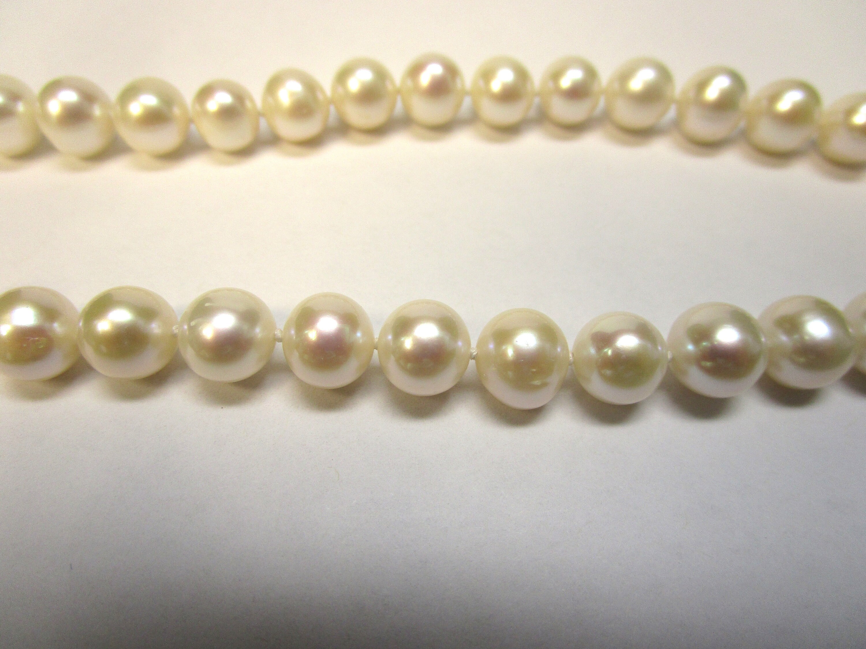 ＜韓国/AJOBYAJO＞Fresh Water Pearl Layered Necklace [SILVER] 18-21“ 5-7mm Silver Gray 4Row Freshwater Pearl Necklace