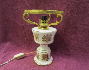 Vintage Italiaanse porseleinen tafellamp: renaissancistisch accent