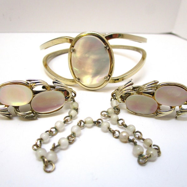 Vintage Gold Tone Mother Of Pearl Sweater Clips Bracelet Set Gold Clamper Bracelet Large Mother of Pearl Sweater Guard Shaw Clips Midcentury
