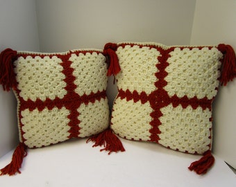 Set Of 2 Crocheted Throw Pillows With Tassels Red And White Granny Square Tassel Crochet Accent Pillows