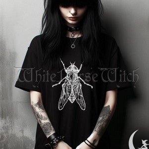 Weird Housefly T-Shirt | Vintage Grunge Fly Insect Tee | Edgy Dark Gothcore Shirt | Alt Punk Clothing | Unique Goth Graphic Tee