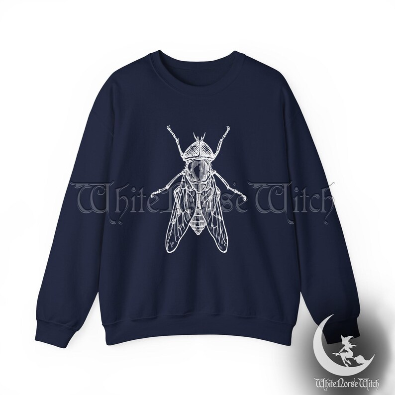 Weird Housefly Sweatshirt, Dark Cottagecore Fairy Grunge Shirt, Pastel Goth Fly Insect Sweat, Weirdcore Pullover, Gothic Alt Fashion, S-5XL Navy