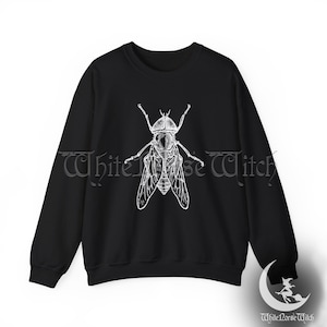 Weird Housefly Sweatshirt, Crust Punk Grunge Shirt, Vintage Goth Fly Insect Sweat, Dark Weirdcore Pullover, Gothic Alt Fashion, S-5XL
