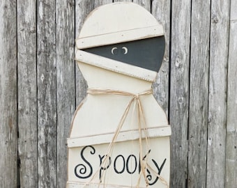 Wooden Primitive Mummy Standing Halloween Decor