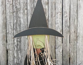 Wooden Primitive Witch Standing Halloween Decor