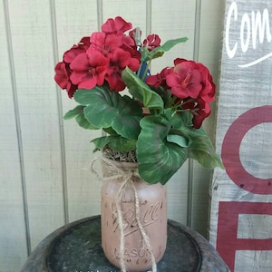 Primitive Americana Geranium Floral Arrangement Patriotic Decor Primitive American Flag Decor Country Decor