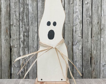 Wooden Primitive Ghost Standing Halloween Decor
