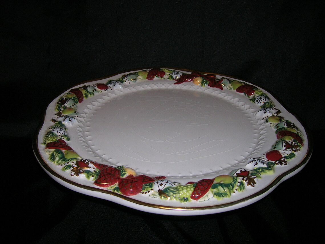 Retired WATERFORD China Holiday Heirloom Pattern Pedestal Cake Etsy