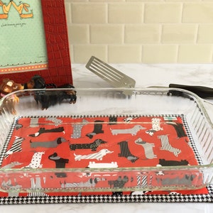 Large 9&quot; x 13&quot; Dachshund Doggies, Casserole or Cookie Sheet, Hot Pad, Trivet