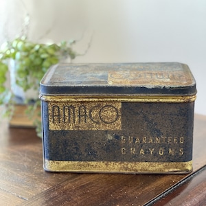 Vintage Amaco Dustless Blackboard Crayon Tin, Antique Tin, advertising tin, antique tin, vintage advertising, Crayon tin, crayola tin
