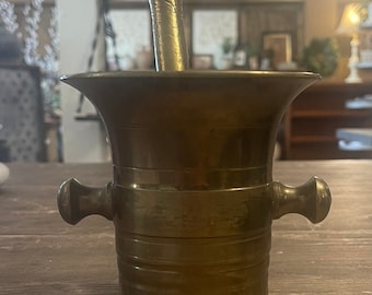 Vintage Brass Mortar and Pestle, vintage brass, Mortar and pestle, pharmacy apothecary, home decor, vintage brass decor, brass decor,