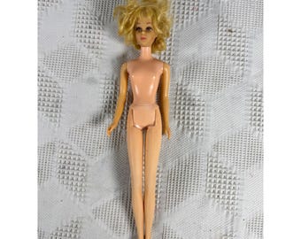 Vintage 1960s Mattel Francie Doll Friend of Barbie Fringe Eyelashes TNT Bendable