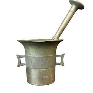 Antique Brass Mortar and Pestle, brass mortar and pestle, mortar and pestle, vintage pharmacy, vintage apothecary, home decor, antique decor