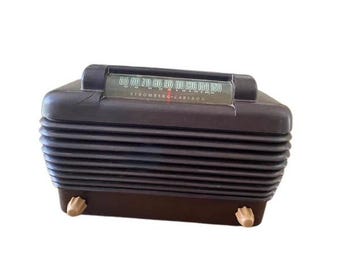 Vintage Stormberg Carlson Model 1500H AM Tube Radio, tube radio, vintage radio, home decor, Stormberg radio, Am tube radio, vintage decor