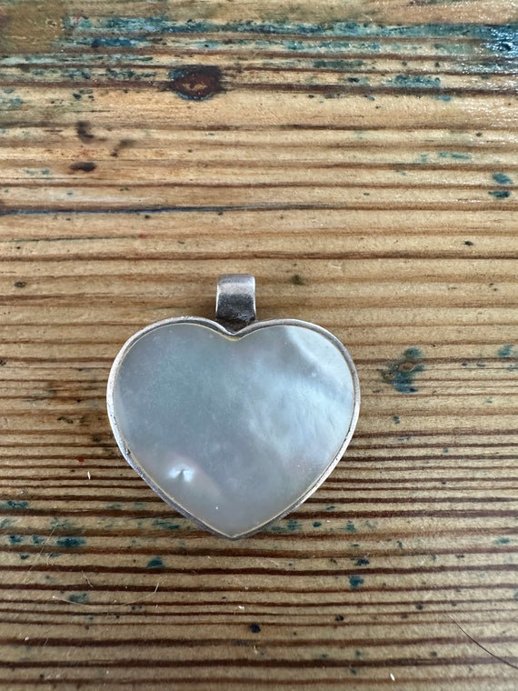 Sterling Silver Mother of Pearl Heart Pendant, ste