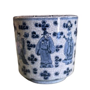 Chinese Porcelain Blue and White Pot, porcelain pot, chinese porcelain, blue pot, shelf decor, home decor, vintage decor