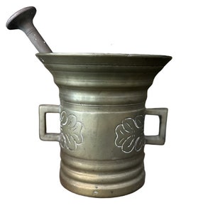 Antique Etched Brass Mortar and Pestle, brass mortar and pestle, mortar and pestle, vintage pharmacy, vintage apothecary, home decor,