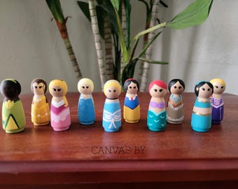Hand Painted Disney Inspired Peg Dolls- Princess Peg Dolls- Disney Princess Peg Dolls- Playtime Peg Dolls- Little Girls Toy- Disney Decor