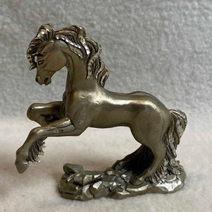 Vintage Masterworks Pewter Horse Figurine FIG1015 Etsy Vintage Masterworks Pewter Horse Figurine FIG1015 Etsy