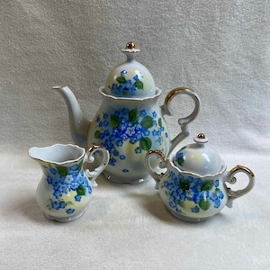 Vintage Lefton Forget Me Not Floral Teapot with Matching Lidded Sugar Bowl and Creamer (#TS014)